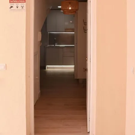 Holidays2malaga Trinidad Renovated 1 Bedroom Penthouse Close To Center * Malaga